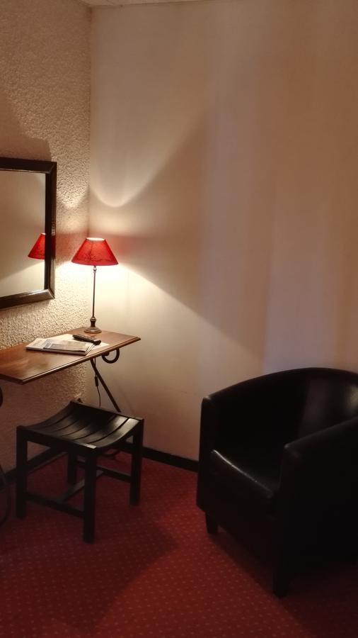 Le Ponant Hotell Pradelles Exteriör bild